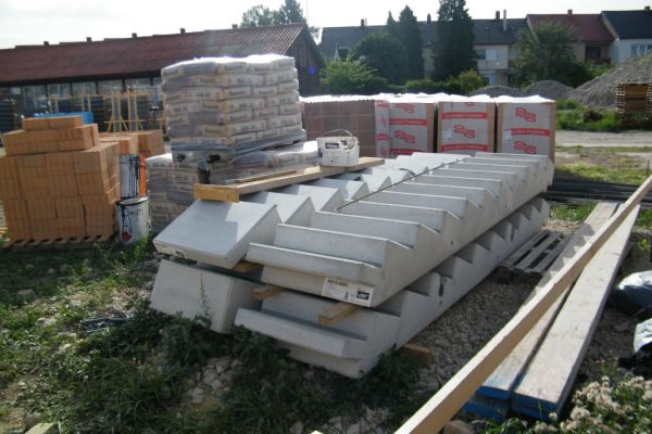 2025. augusztus - falazások